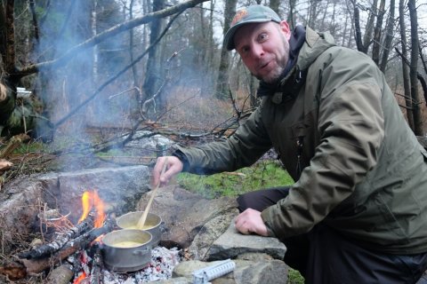 gedde fiskeri mulligatawny soup suppe bålmad outdoor friluftsliv
